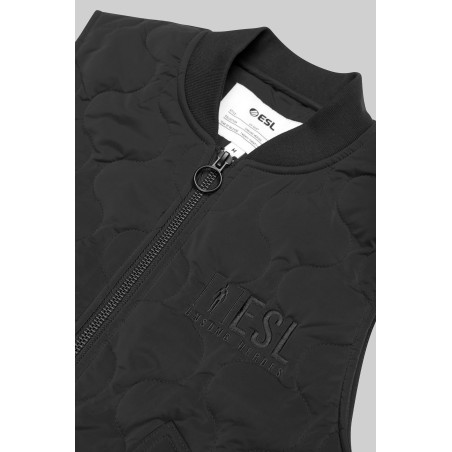 Value Edition ESL Unsung Heroes Gilet Black Latest Edition